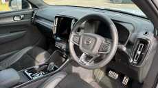 Volvo Xc40 2.0 B4P R DESIGN Pro 5dr AWD Auto Petrol Estate